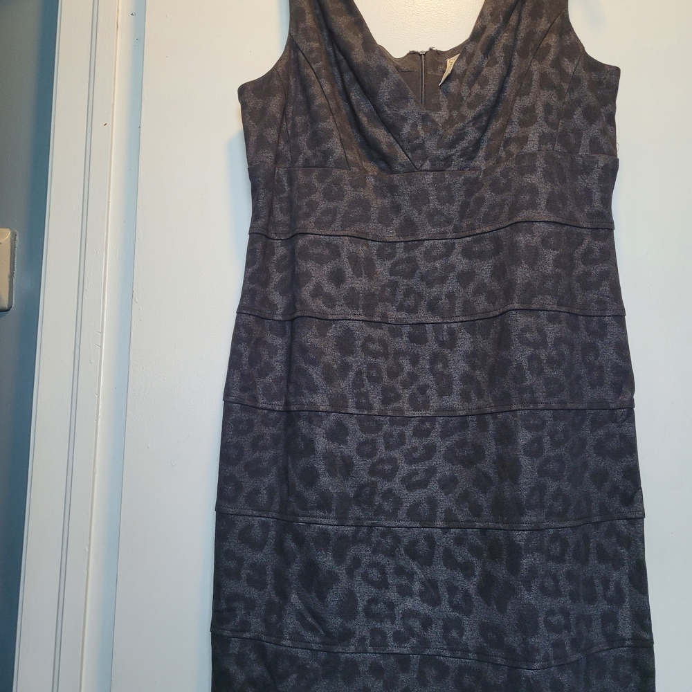 Sleeveless Black Leopard Sheath Dress